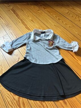 Warner Bros. Harry Potter Black and White Label Crewneck Sweatshirt